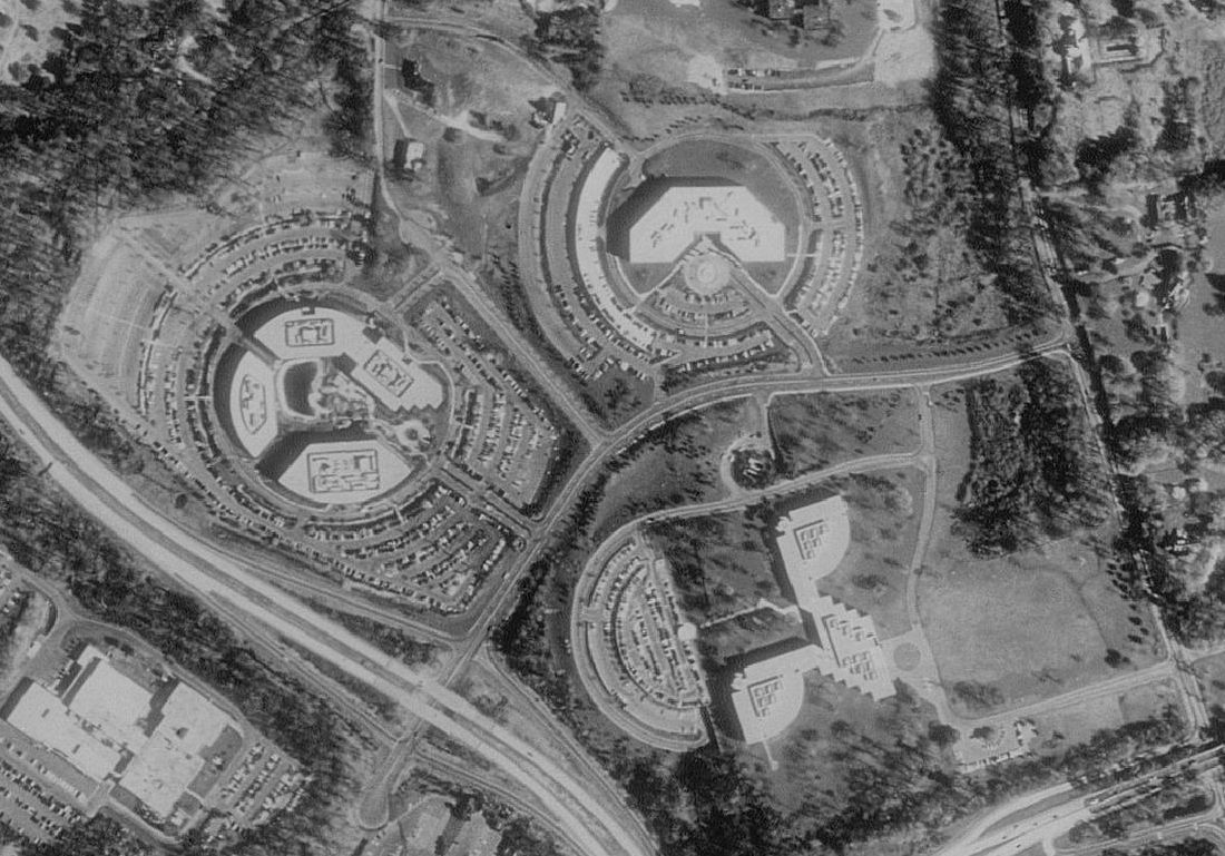 Mastercard third-quarter net revenue rises 14% to $9.8 billion